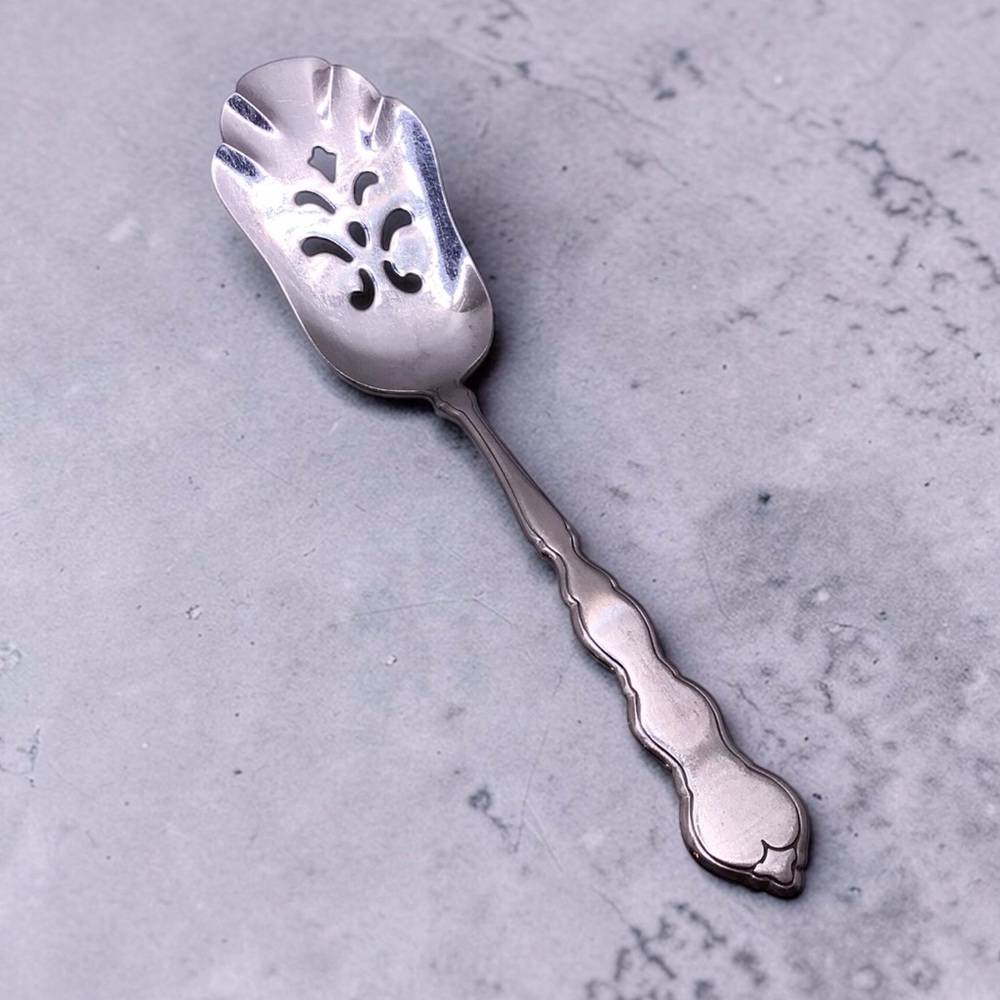 Oneida Valerie Pie Server Distinction Deluxe Stainless Steel USA 1993 8.5”